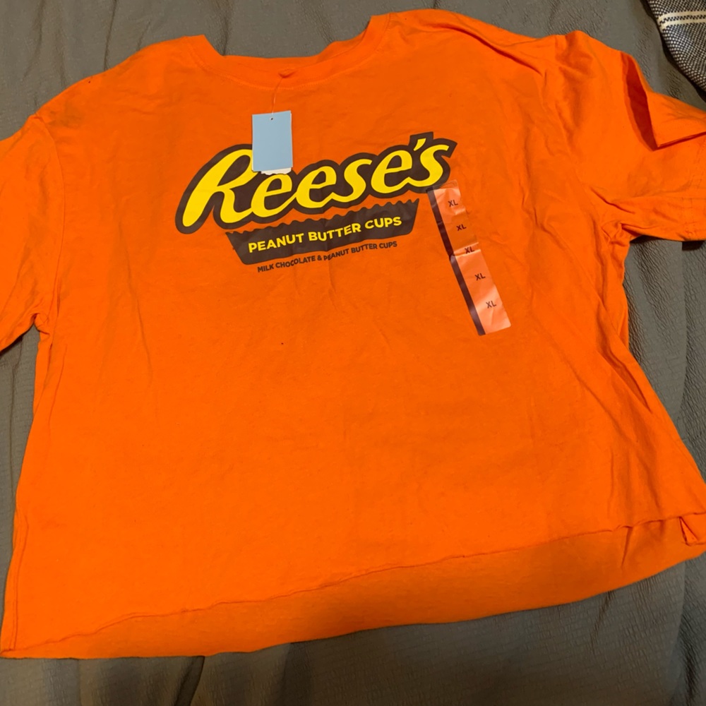 Reese’s graphic T-shirt